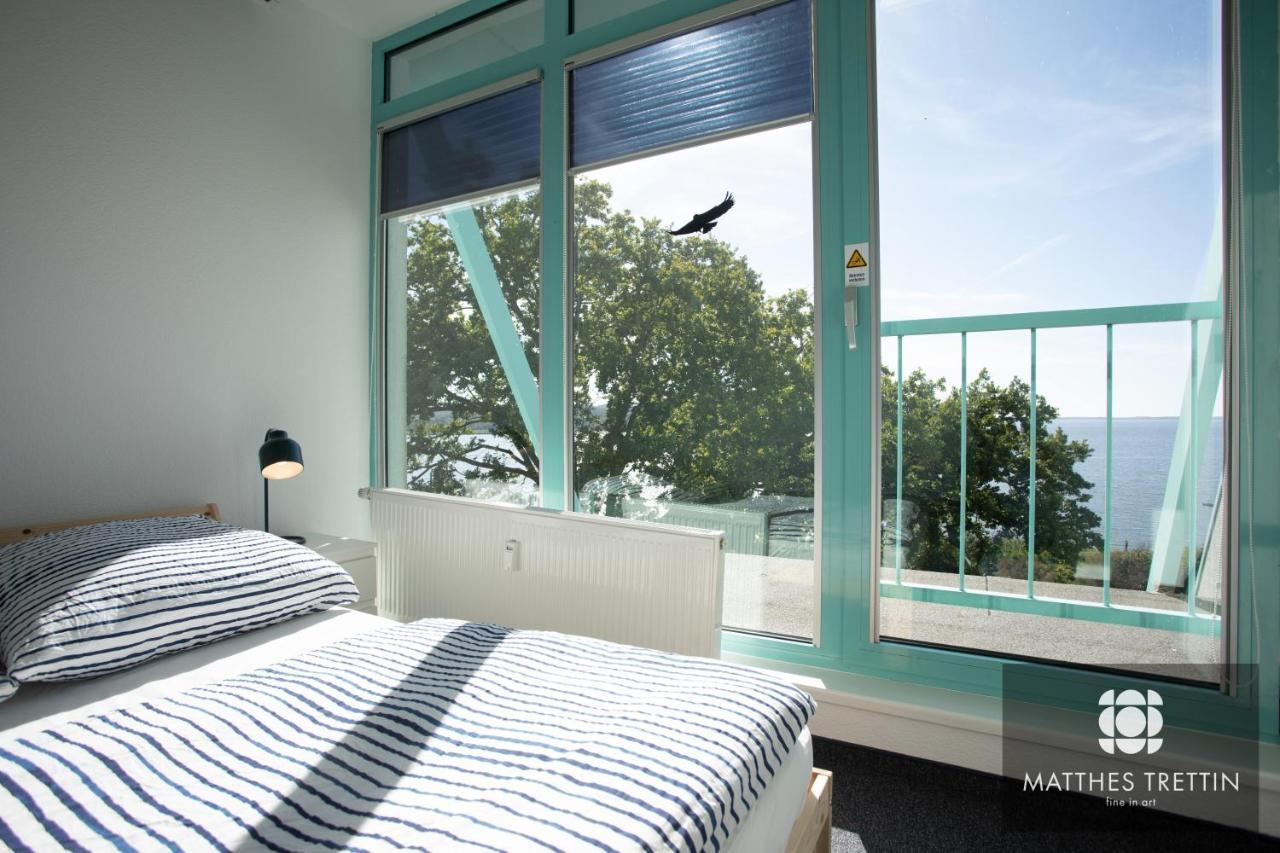 Project Bay - Workation / Coworking Hostel